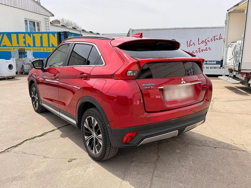 Used Mitsubishi Eclipse Cross Active 163 HP (119 kW) 2019 Red SUV