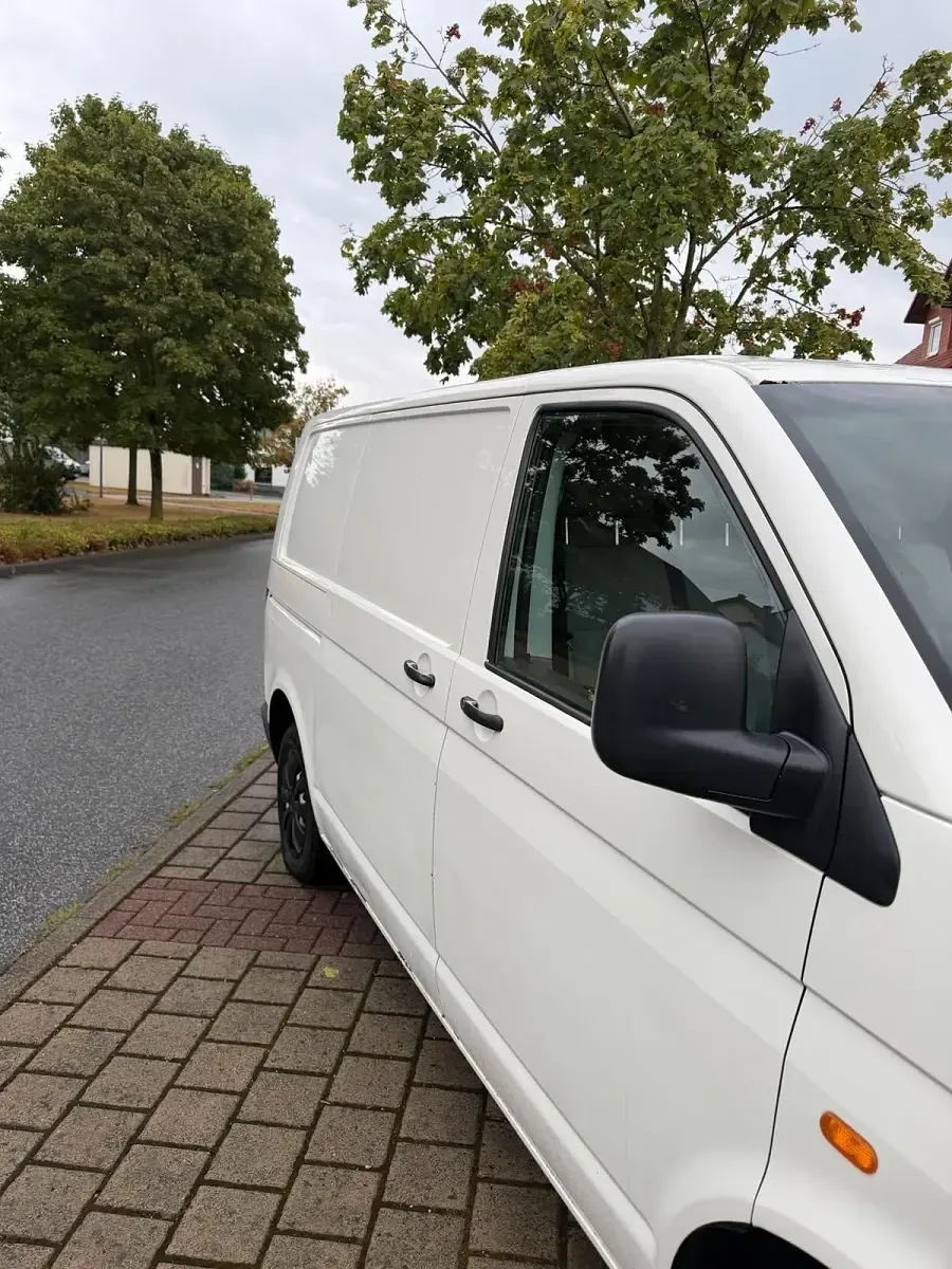 Gebraucht VW T5 105 PS (77 kW) 2005 Weiß Van