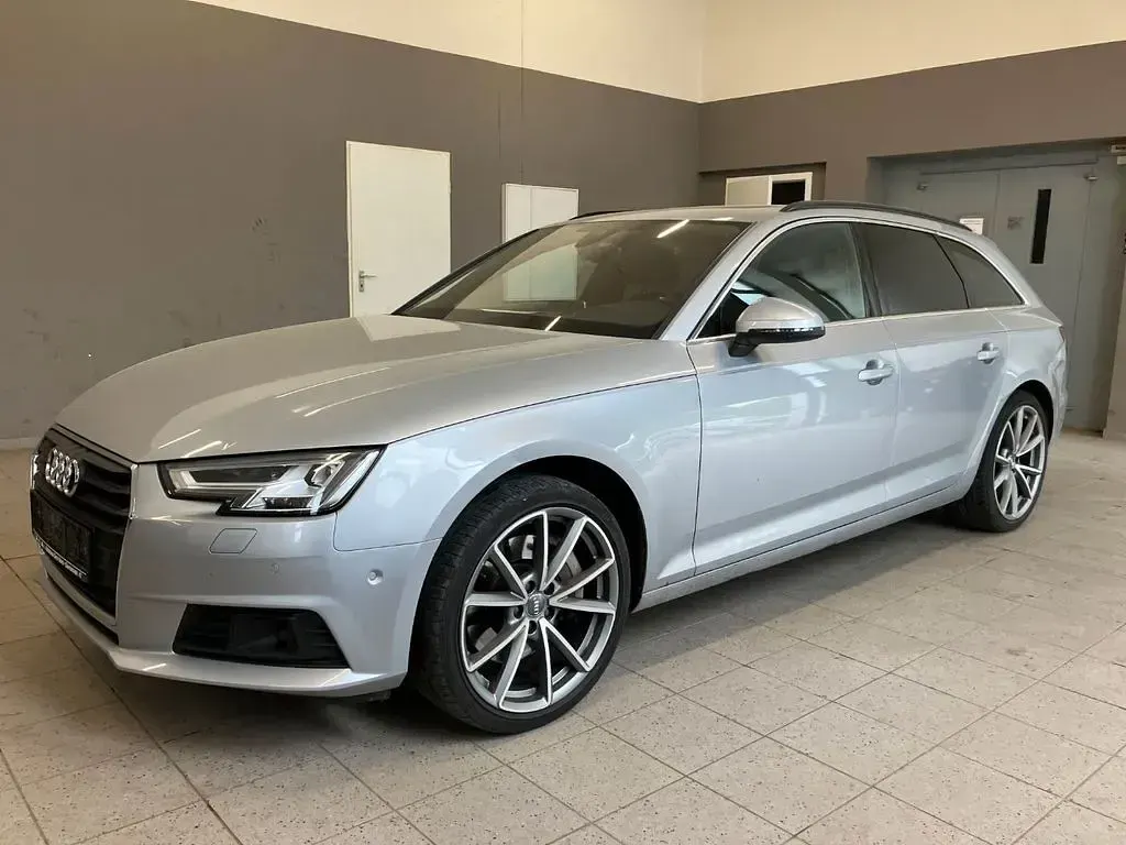Gebraucht Audi A4 Ambiente 252 PS (185 kW) 2017 Silber Kombi