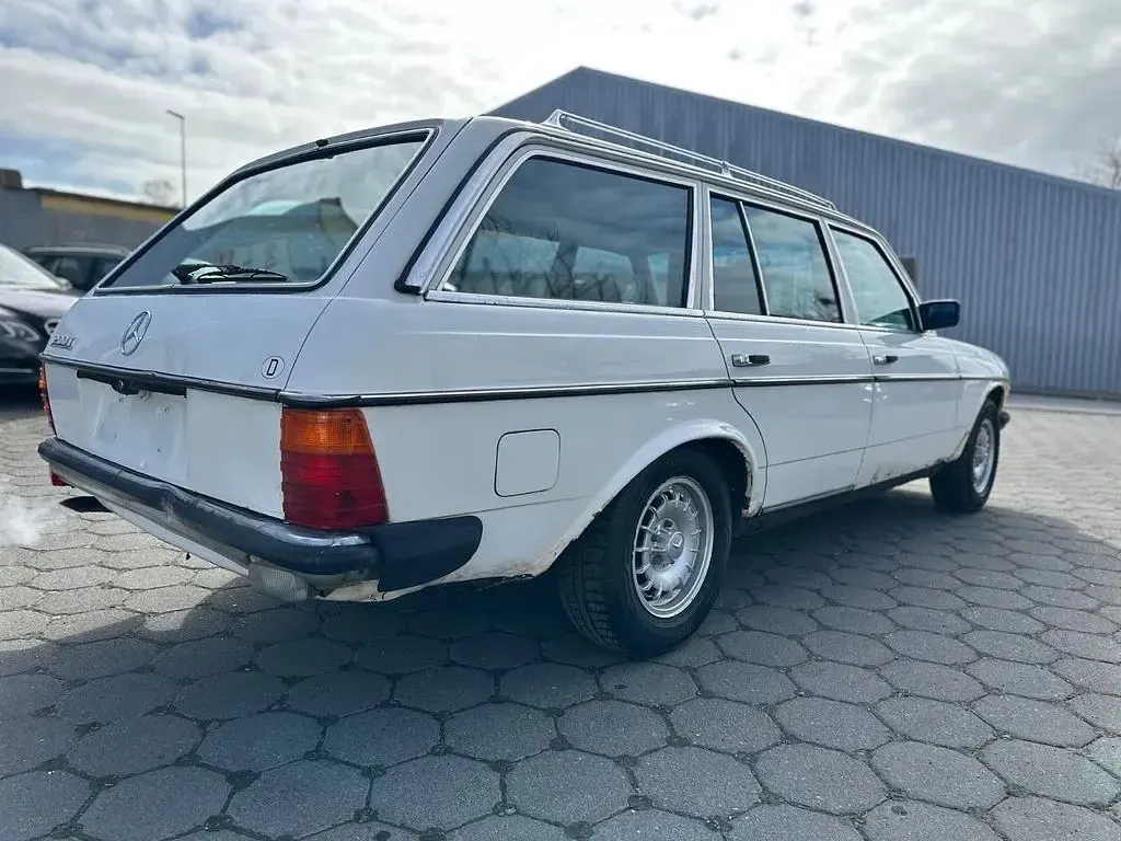Gebraucht Mercedes 230 1984 Weiß