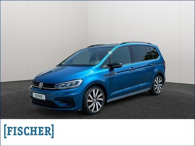 Blau Gebraucht 2018 VW Touran Highline Van / Kleinbus | 23.355 € (Fairer Preis) - Bild 1/4
