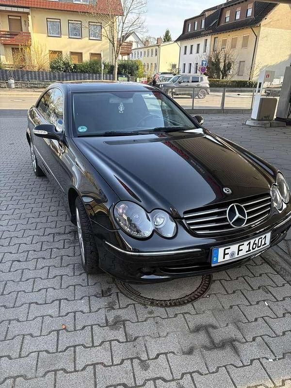 Gebraucht Mercedes CLK200 163 PS (119 kW) 2004 Schwarz Coupé