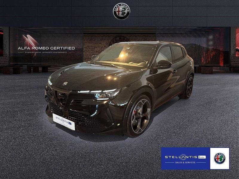 Neu 2025 Alfa Romeo Junior Veloce SUV | 50.680 € (Etwas zu teuer) - Bild 1/4