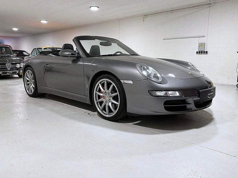Grau Gebraucht 2007 Porsche 911 Carrera 4S Cabriolet Cabrio | 59.950 € (Guter Preis) - Bild 1/4