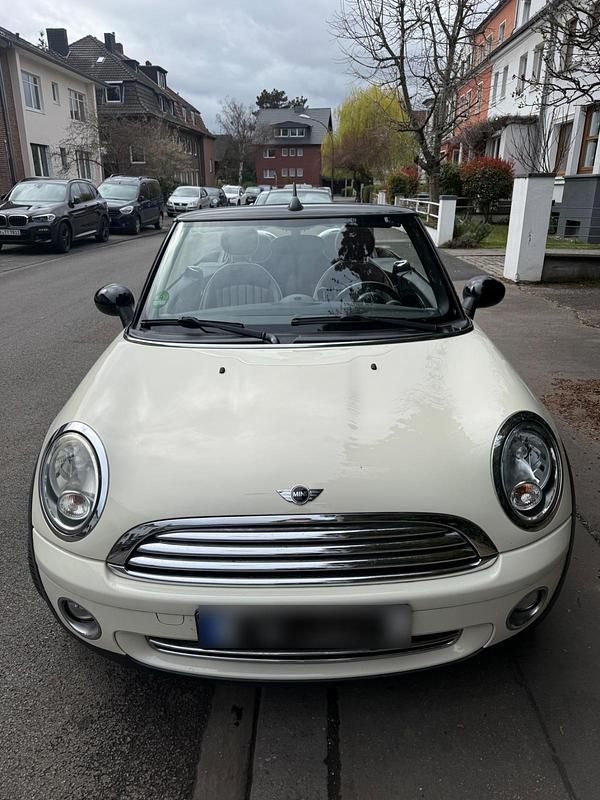 Second-hand Mini Cooper Cabriolet 122 CP (89 kW) 2009 Bej Cabrio