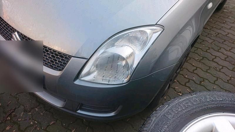 Gebraucht Suzuki Swift 92 PS (67 kW) 2009 Grau Kleinwagen