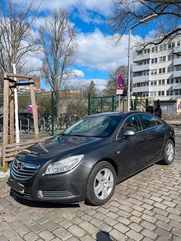 Gebraucht Opel Insignia 115 PS (84 kW) 2009 Grau Limousine