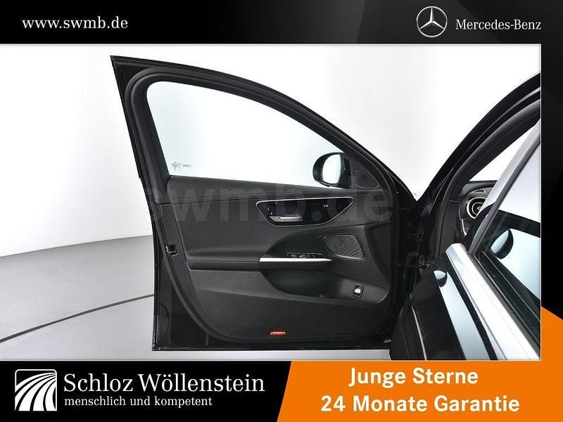 Gebraucht Mercedes C300 Advanced 265 PS (194 kW) 2025 Metalliclack obsidianschwarz m Limousine