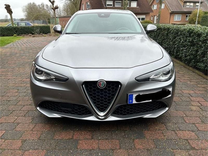 Gebraucht Alfa Romeo Giulia Super 200 PS (147 kW) 2020 Silber Limousine