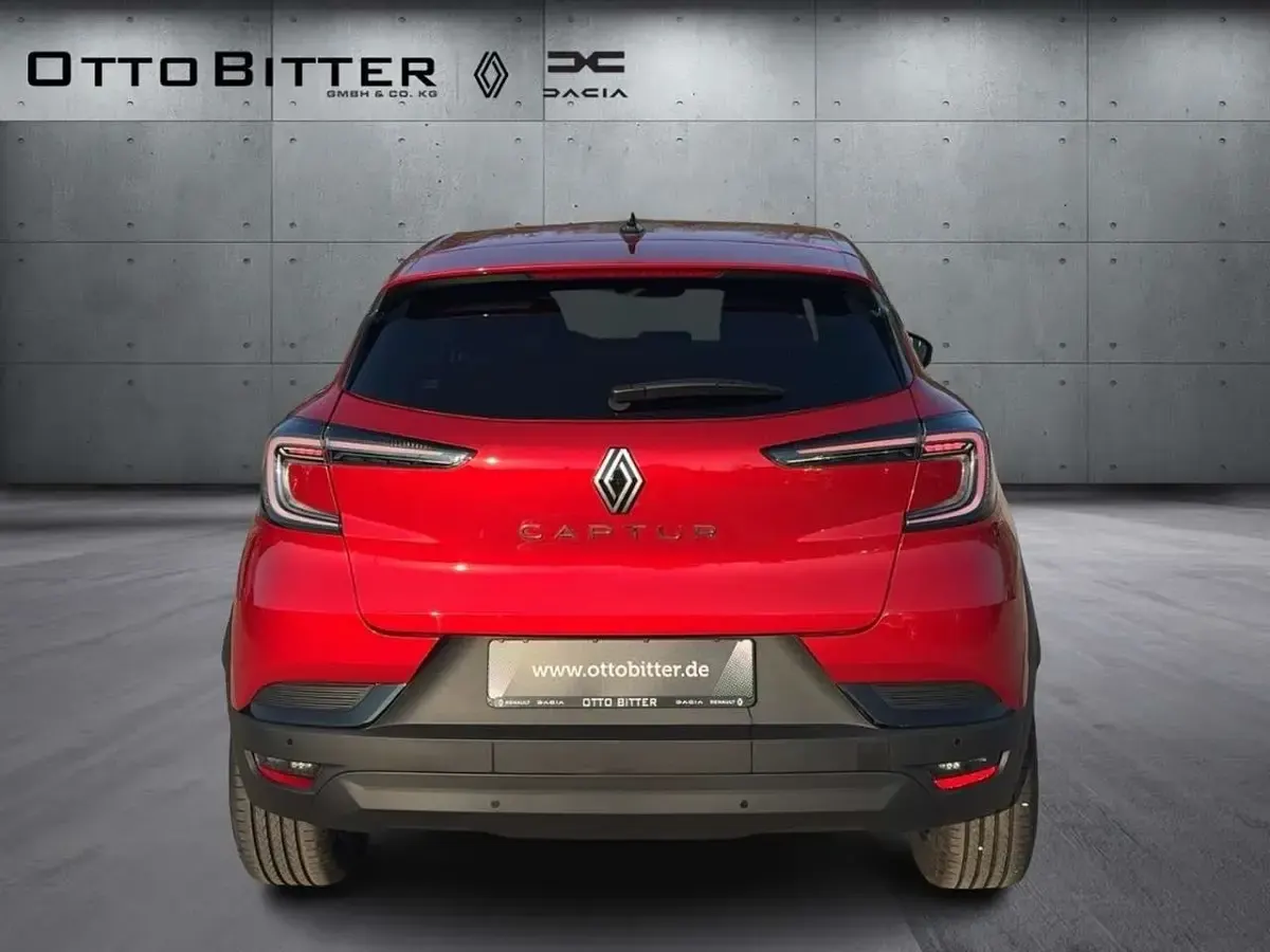 Neu Renault Captur Techno 158 PS (116 kW) 2025 Dezirrot (nnp) SUV