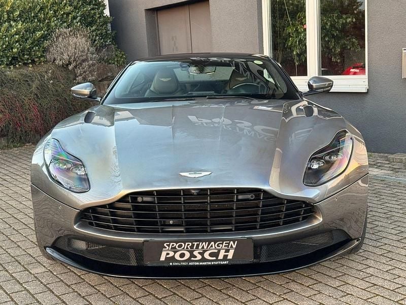 Gebraucht Aston Martin DB11 510 PS (375 kW) 2019 Grau