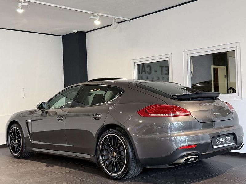 Gebraucht Porsche Panamera 250 PS (183 kW) 2013 Grau Limousine