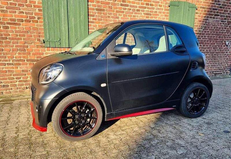 Gebraucht Smart ForTwo Coupé Brabus 60 kW (82 PS) 2021 Schwarz Kleinwagen