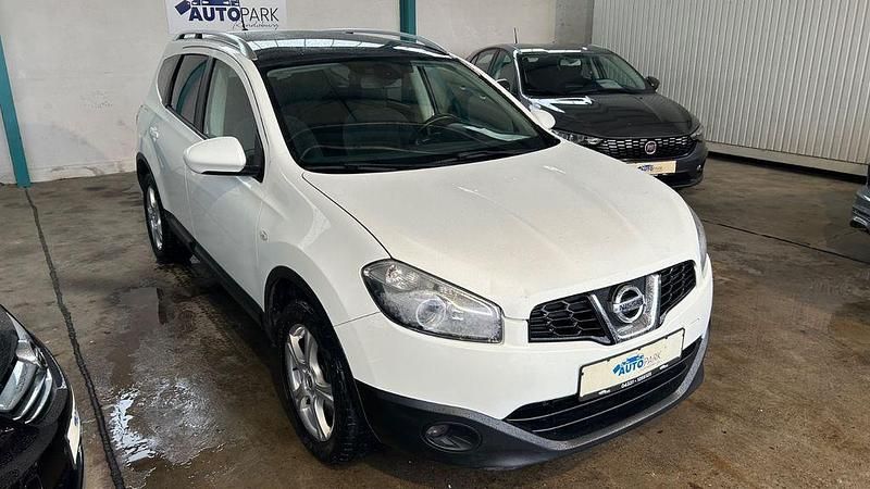 Gebraucht Nissan Qashqai +2 Acenta 131 PS (96 kW) 2012 Weiß SUV
