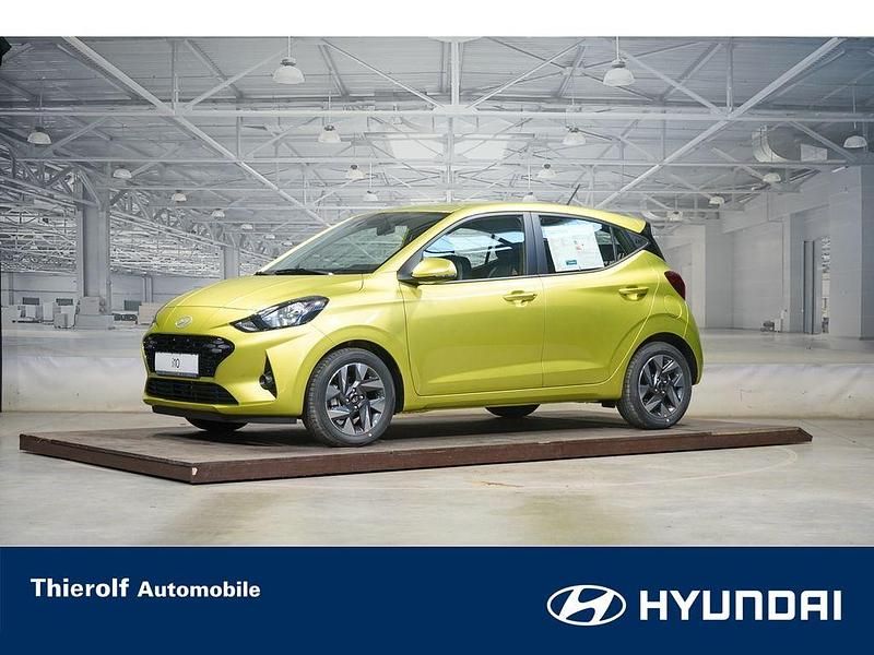 Lucid lime Neu 2025 Hyundai i10 Trend Kleinwagen | 18.480 € (Etwas zu teuer) - Bild 1/4