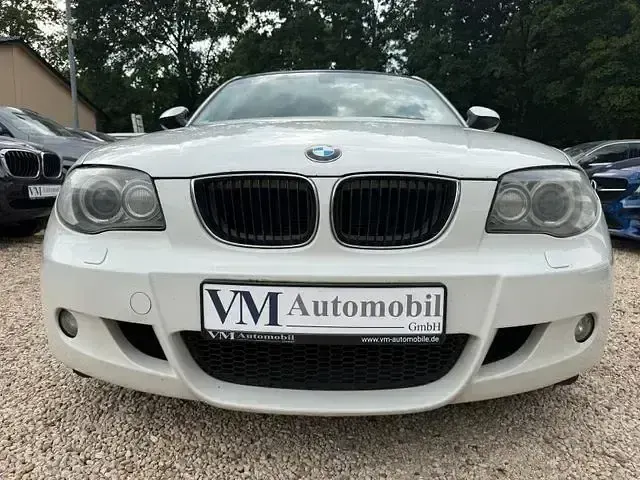Gebraucht BMW 118 Performance 143 PS (105 kW) 2011 Weiß Kleinwagen