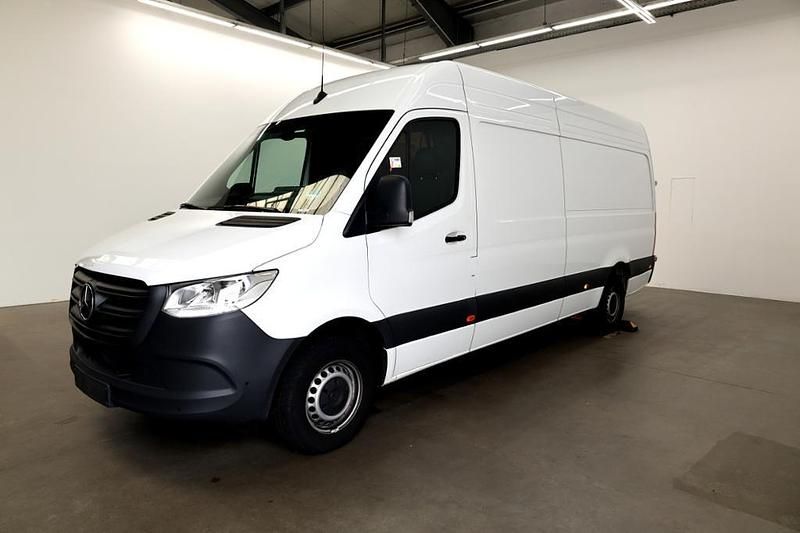 Arktikweiß Gebraucht 2024 Mercedes Sprinter Van | 40.936 € (Guter Preis) - Bild 1/4