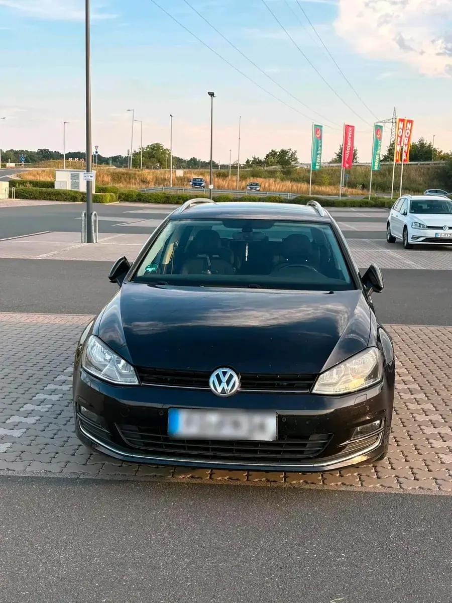 Gebraucht VW Golf VII 110 PS (80 kW) 2016 Schwarz Kombi