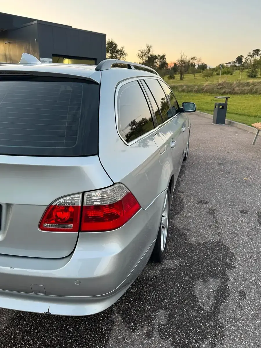 Brugt BMW 525 177 HK (130 kW) 2004 Sølv Stationcar