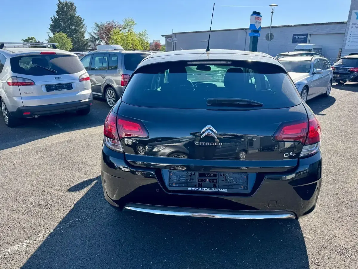 Gebraucht Citroën C4 PureTech 110 PS (80 kW) 2017 Schwarz Limousine