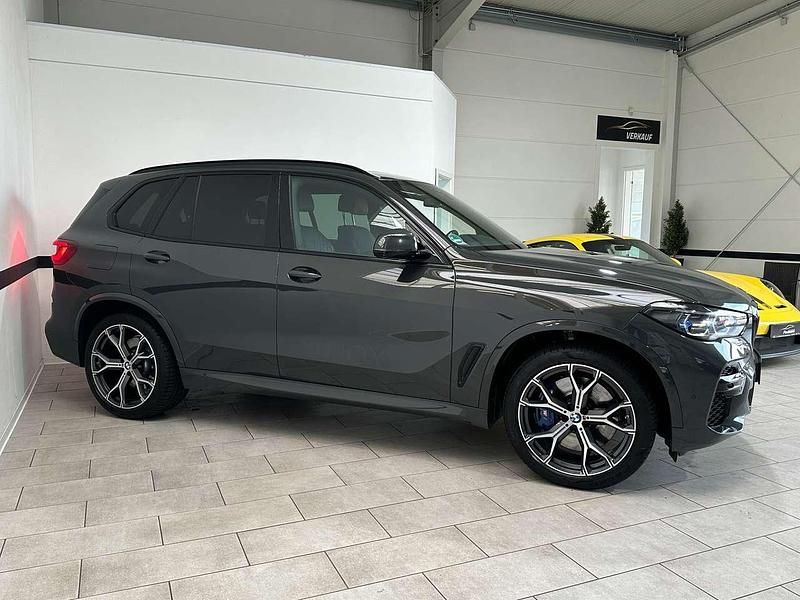 Gebraucht BMW X5 M 530 PS (389 kW) 2023 Grau SUV