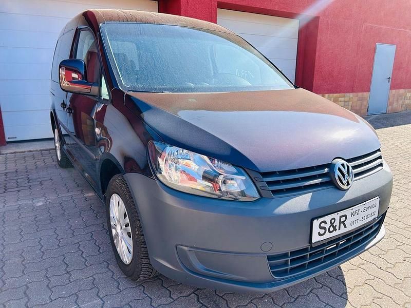 Gebraucht VW Caddy Trendline 86 PS (63 kW) 2014 Schwarz Van / Kleinbus