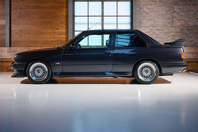 Occasion BMW M3 Performance 195 ch (143 kW) 1989 Noir Coupé