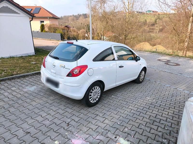 Gebraucht Opel Corsa Eco 69 PS (50 kW) 2010 Weiß Kleinwagen
