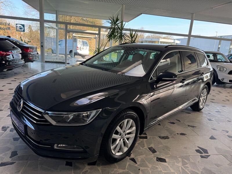 Grau Gebraucht 2018 VW Passat Kombi | 13.990 € (Fairer Preis) - Bild 1/4