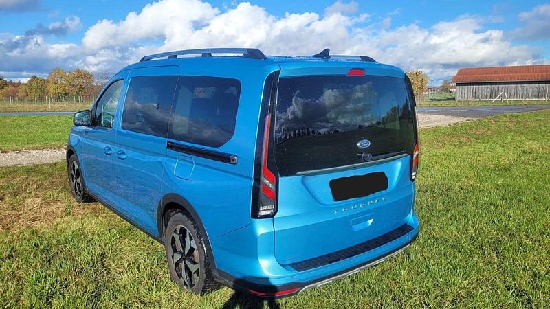 Gebraucht Ford Tourneo Connect Active 114 PS (83 kW) 2022 Blau Van / Kleinbus