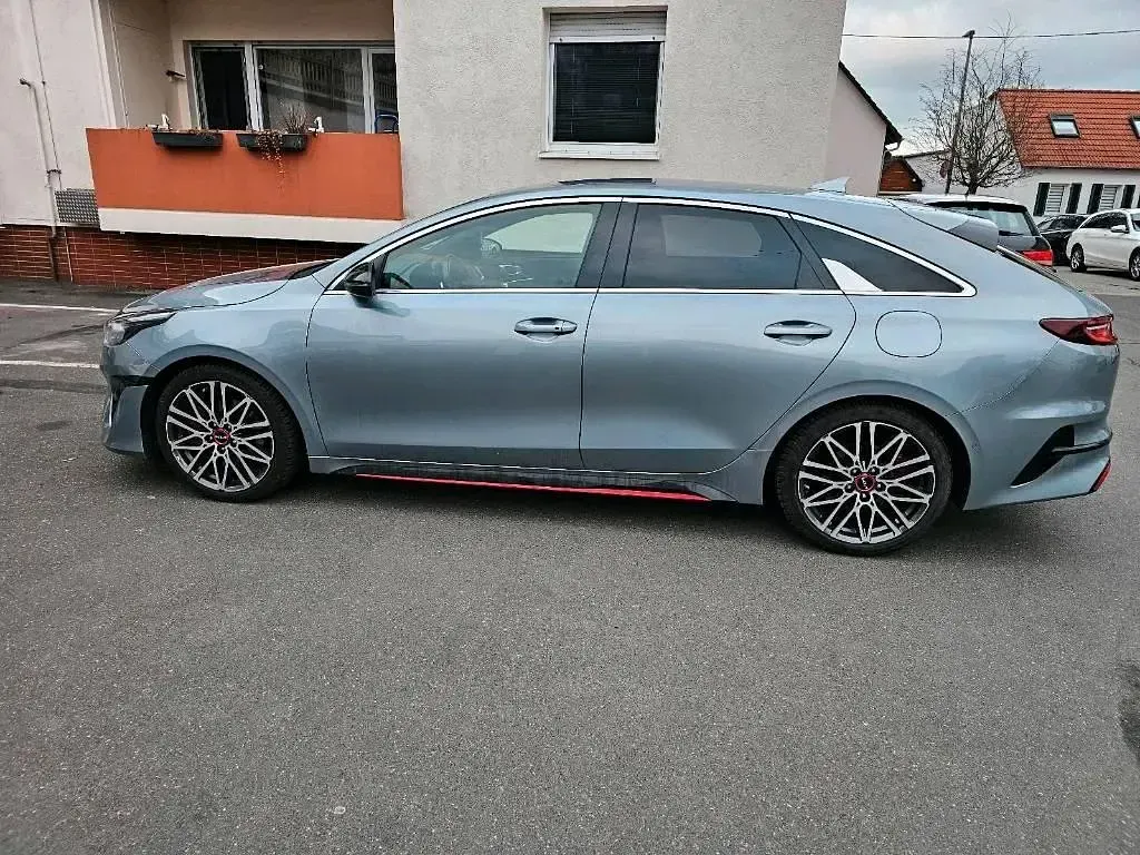 Gebraucht Kia ProCeed GT 204 PS (150 kW) 2023 Grau Kombi