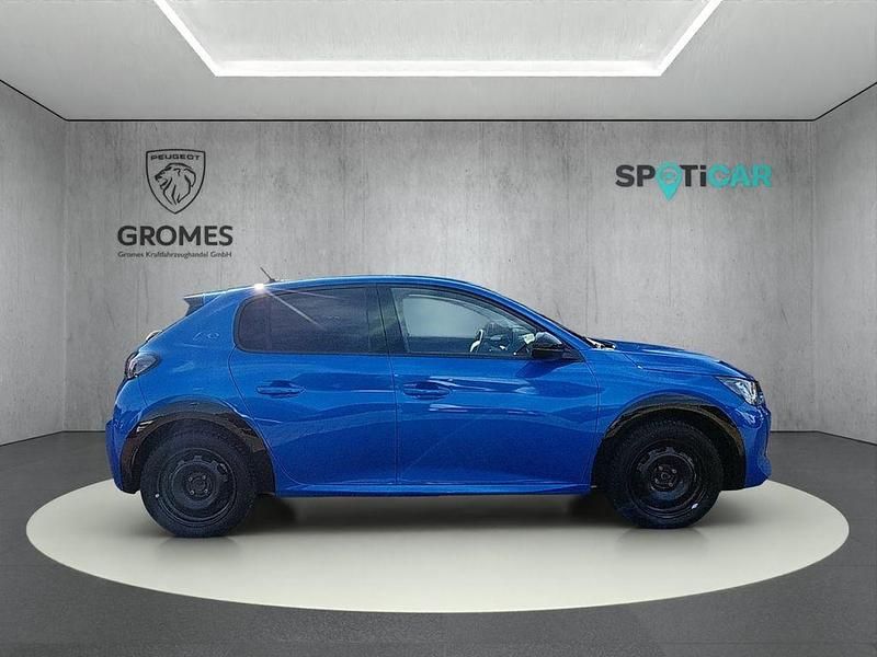 Gebraucht Peugeot e-208 Allure 100 kW (136 PS) 2023 Blau Kleinwagen