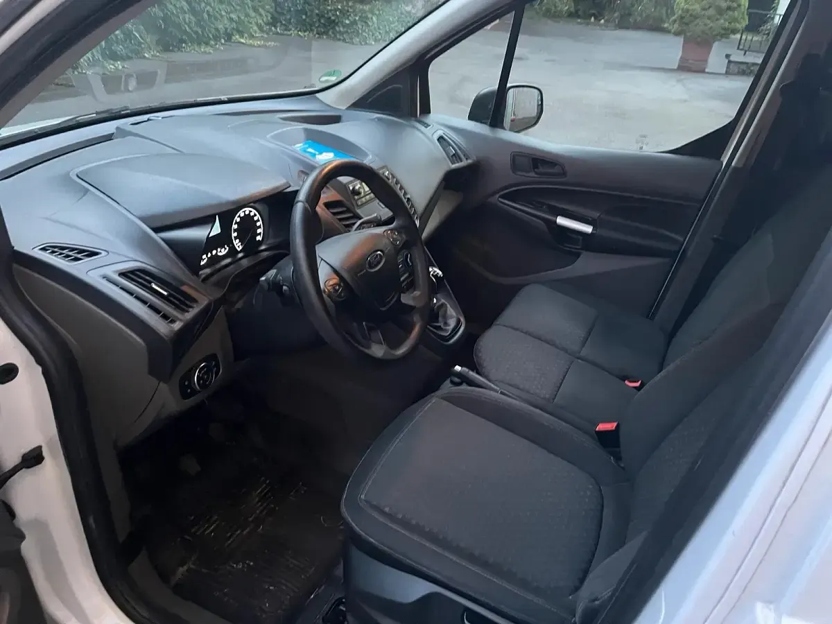 Gebraucht Ford Transit Connect 100 PS (73 kW) 2020 Weiß Van / Kleinbus