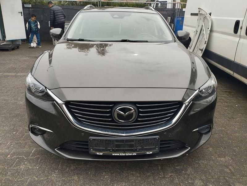 Grau Gebraucht 2016 Mazda 6 Nakama Intense Kombi | 7.500 € (Guter Preis) - Bild 1/4
