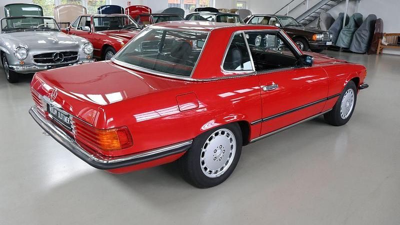 Gebraucht Mercedes 560 231 PS (169 kW) 1986 Rot Cabrio