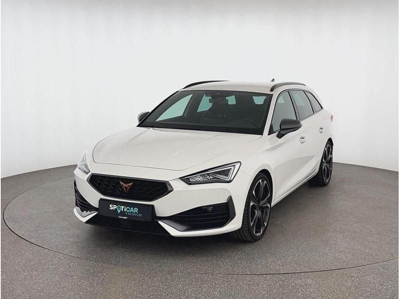 Gebraucht Cupra Leon VZ 300 PS (220 kW) 2024 Weiß Kombi