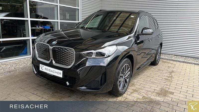 Schwarz Neu 2025 BMW iX1 M Sport SUV | 54.900 € (Guter Preis) - Bild 1/4