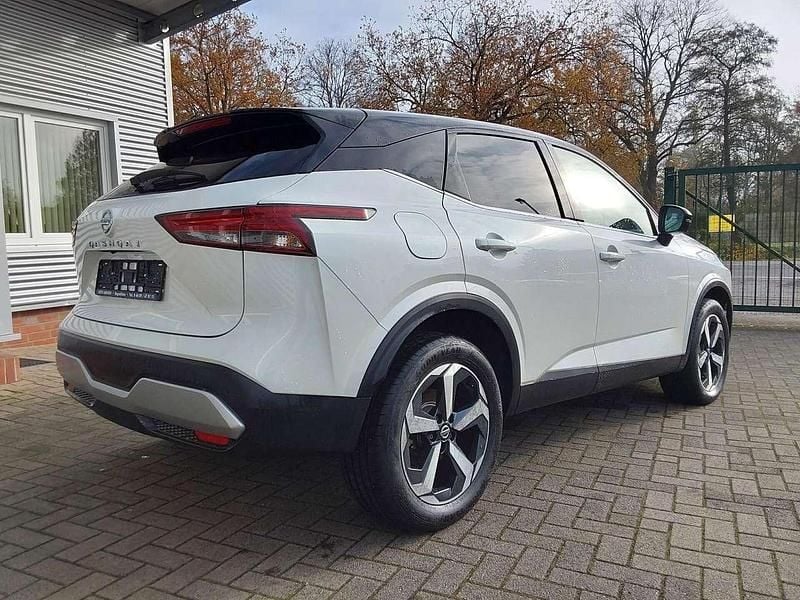 Gebraucht Nissan Qashqai N-Connecta 158 PS (116 kW) 2023 Weiß SUV
