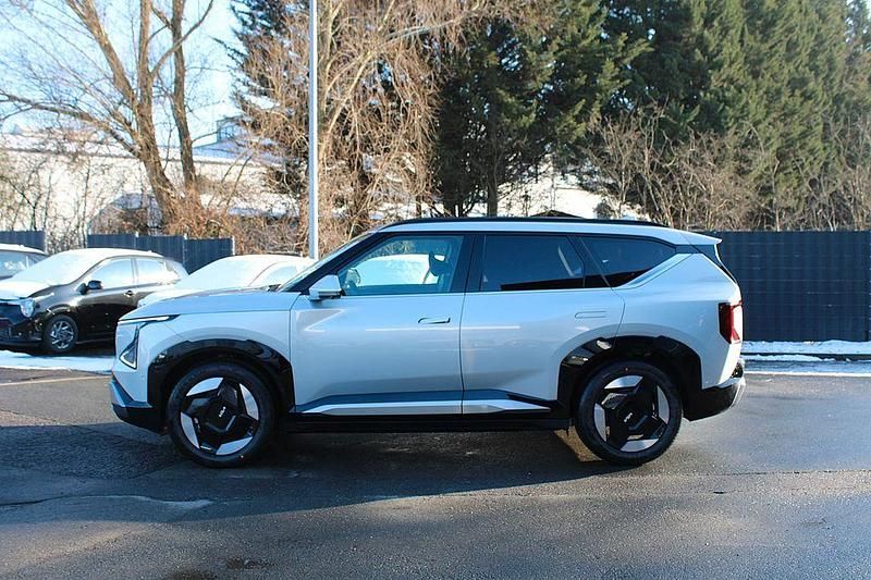 Neu Kia EV5 Earth 160 kW (218 PS) 2026 Silber SUV