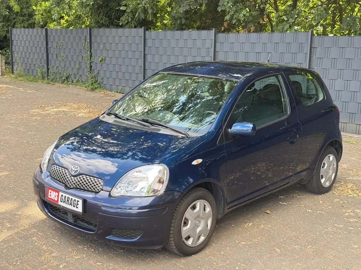 Gebraucht Toyota Yaris 87 PS (63 kW) 2005 Blau Kleinwagen