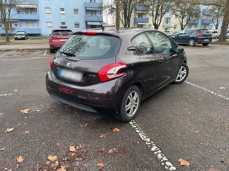 Gebraucht Peugeot 208 100 PS (73 kW) 2012 Kleinwagen