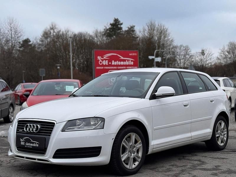 Gebraucht Audi A3 Ambiente 170 PS (125 kW) 2009 Weiß Kleinwagen