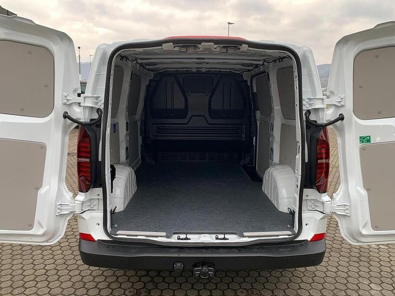 Neu VW Transporter 110 PS (80 kW) 2025 Clear white Van