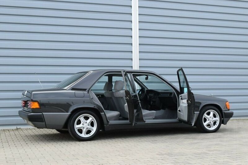 Gebraucht Mercedes 190 118 PS (86 kW) 1988 Grau Limousine