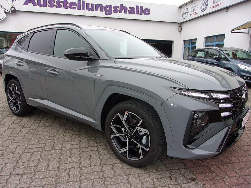 Grau Neu 2025 Hyundai Tucson N Line SUV | 36.490 € (Fairer Preis) - Bild 1/4