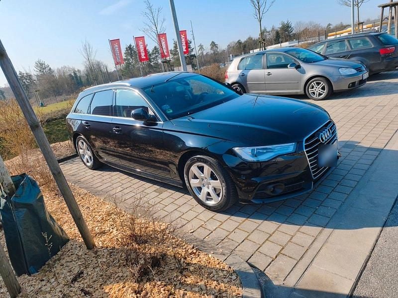Gebraucht Audi A6 Ambiente 190 PS (139 kW) 2018 Schwarz Kombi