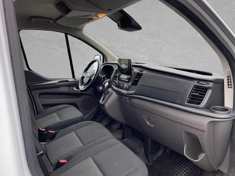 Gebraucht Ford Transit Custom Trend 170 PS (125 kW) 2021 Weiß Limousine