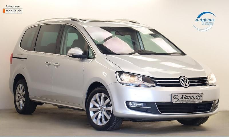 Silber Gebraucht 2011 VW Sharan Highline Van / Kleinbus | 9.999 € (Etwas zu teuer) - Bild 1/4