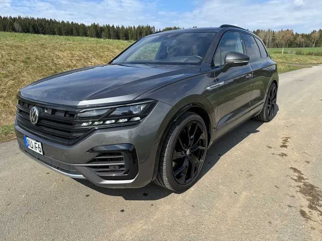 Gebraucht VW Touareg 421 PS (309 kW) 2020 Grau SUV