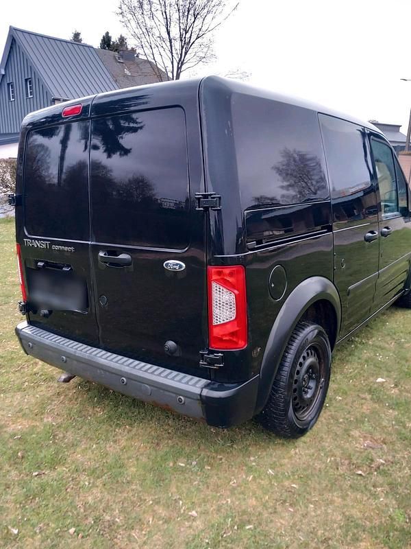 Gebraucht Ford Transit Connect 90 PS (66 kW) 2010 Schwarz Van / Kleinbus